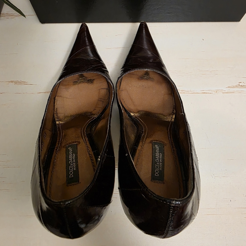 Dolce & Gabbana | Dark Brown Leather Pointed-Toe Pumps Sz 36.5 - Picture 8 of 12